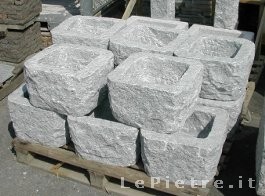 Fioriera piccola quadrata in granito per giardini