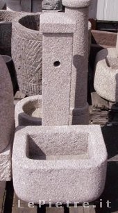 Vedovella_granito_rosa_piccola