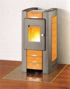 Esempio piccola stufa a pellet con rivest. in ceramica dal design moderno