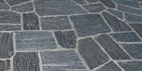 Pavimento a spacco in lastrame a mosaico ardesia