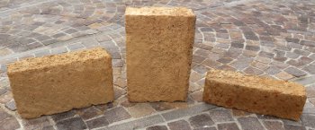 Ciotoli rosa o rossi per decorazione giardini