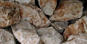 Roccia sassi per bordure e decorazione giardini