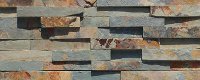 Rivestimento muro in pietra multicolore a listelli